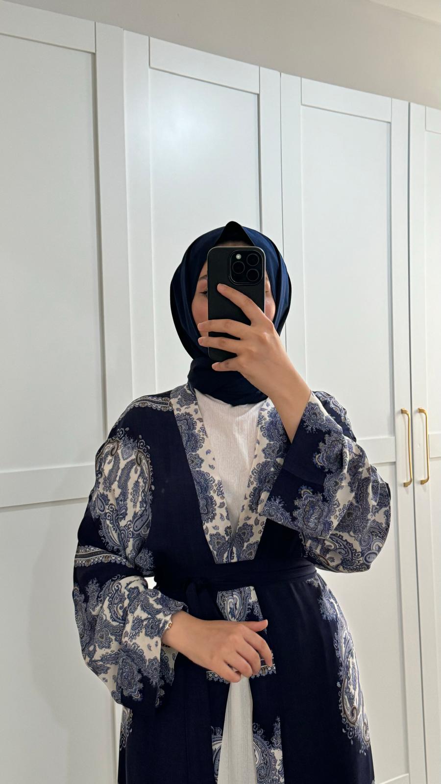 Asel Kimono