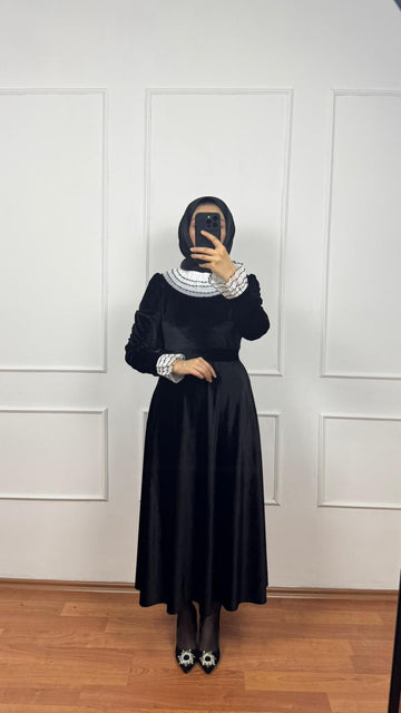 Mahra Kadife Elbise