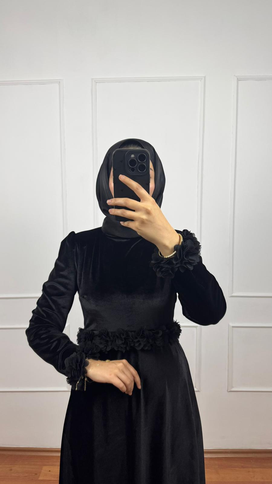 Vera Kadife Elbise