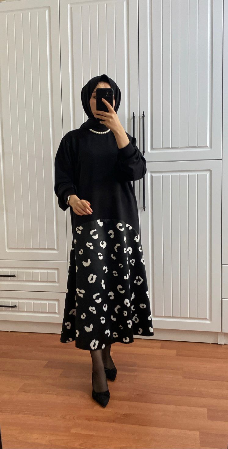 Siyah Sweat Elbise