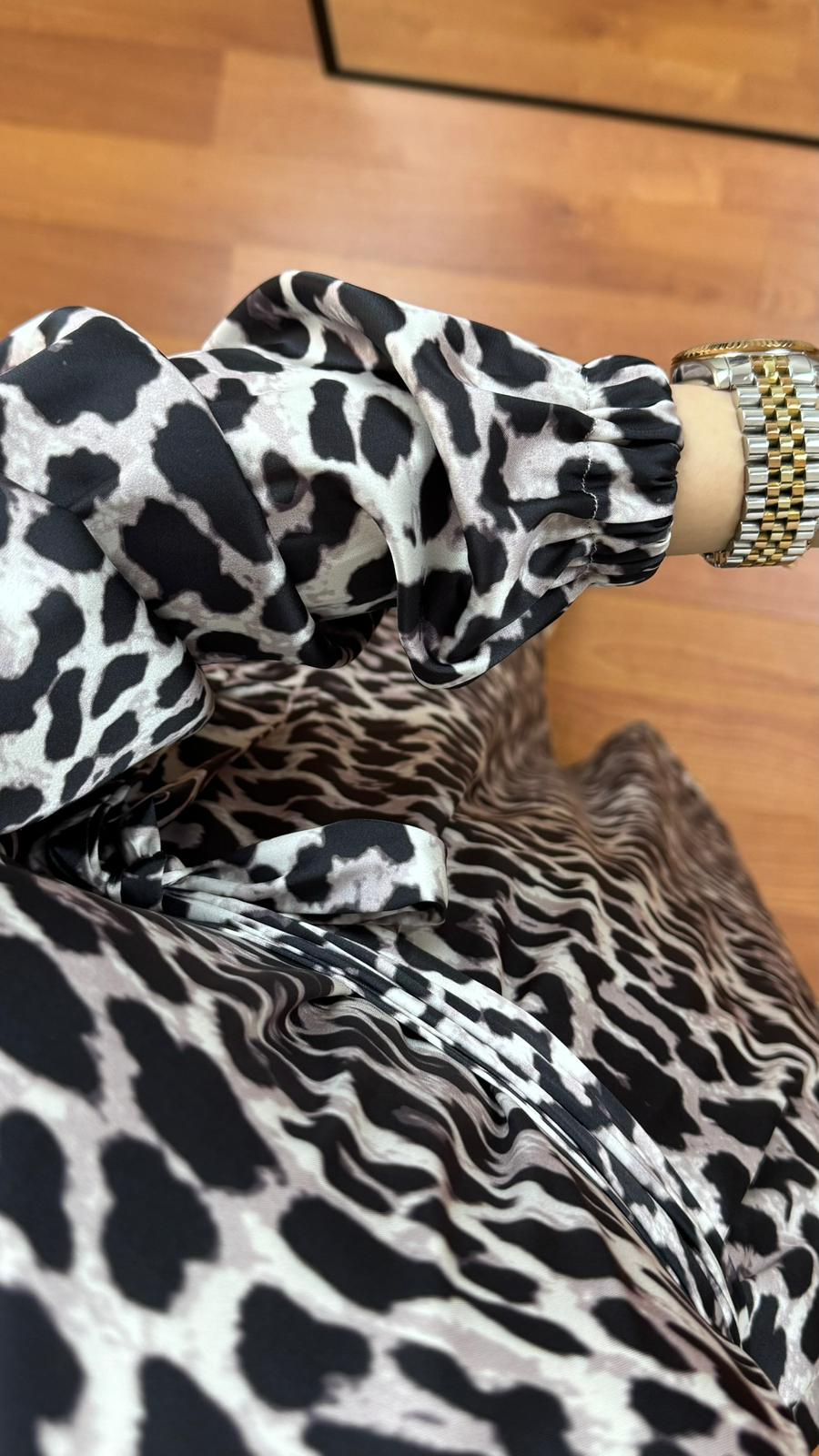Siyah Leopar Elbise