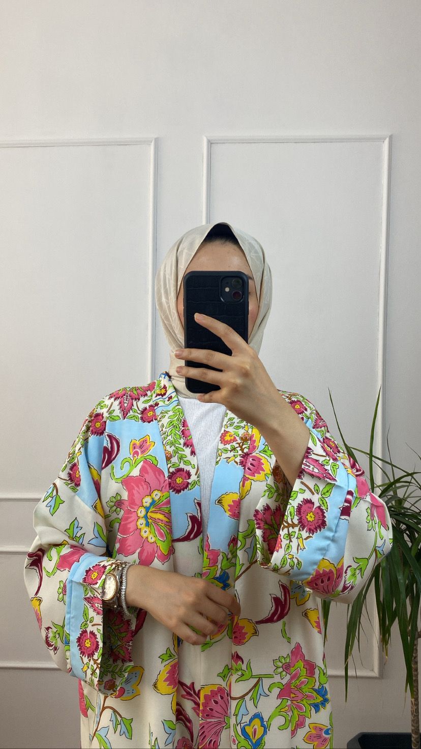 Vişne Helin Kimono