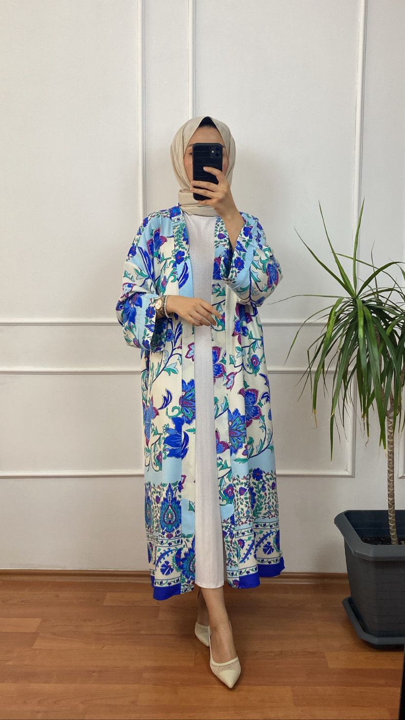 Mavi Helin Kimono