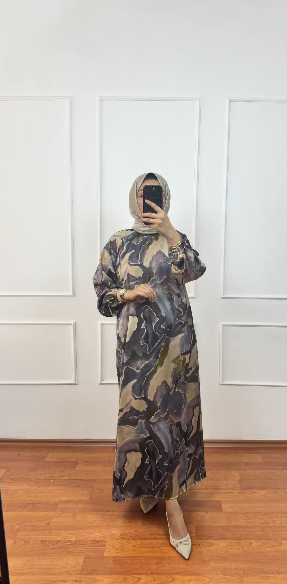 Mihra Elbise
