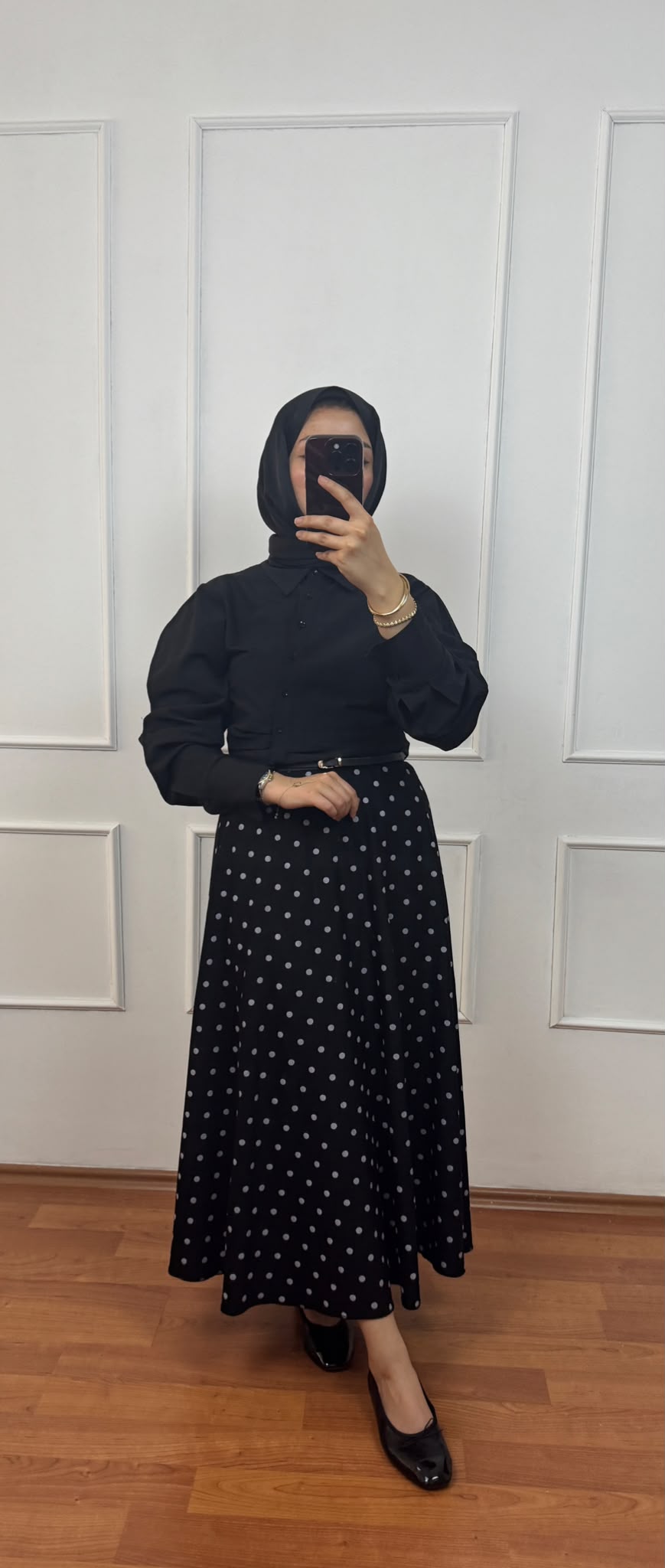 Siyah Puantiyeli Etek