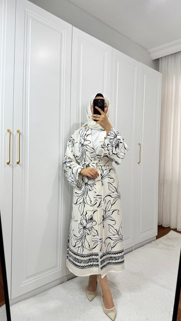 Lilya Kimono