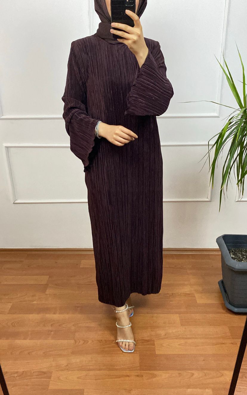 Kahverengi Ahel Elbise