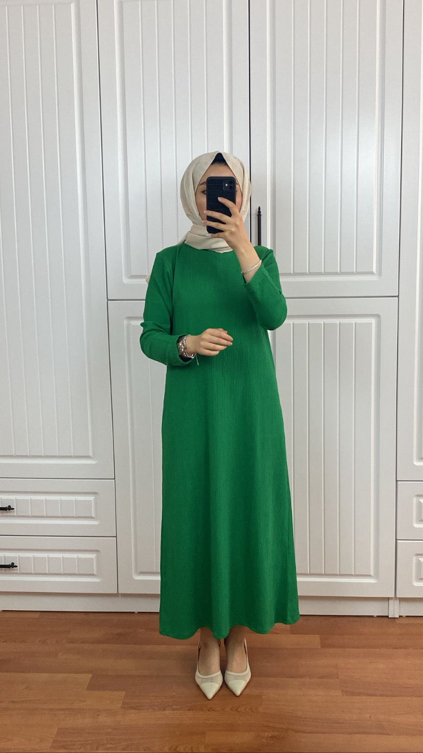 Badem Yeşili Kırınkıl Elbise