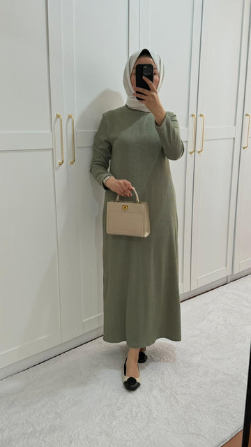 Badem Yeşili Kırınkıl Elbise