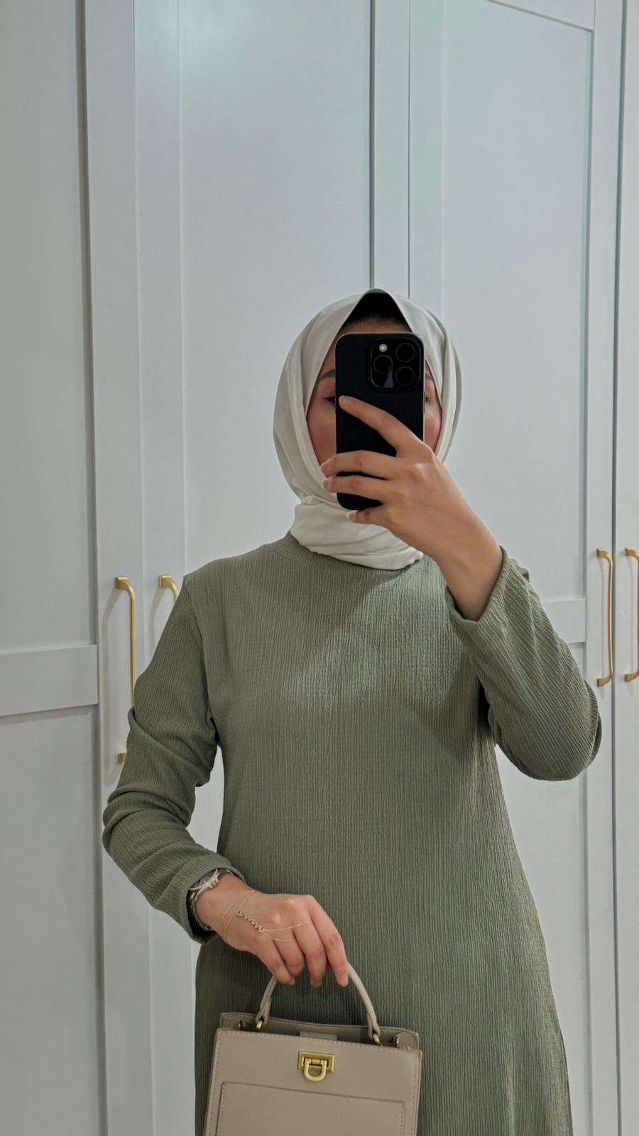 Badem Yeşili Kırınkıl Elbise